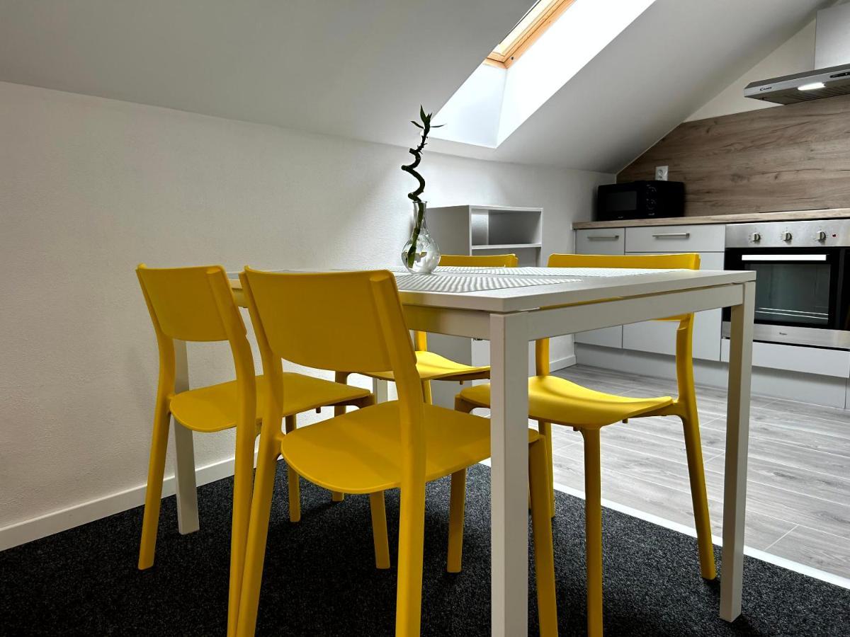Breza House Apartments Zlin Exterior photo