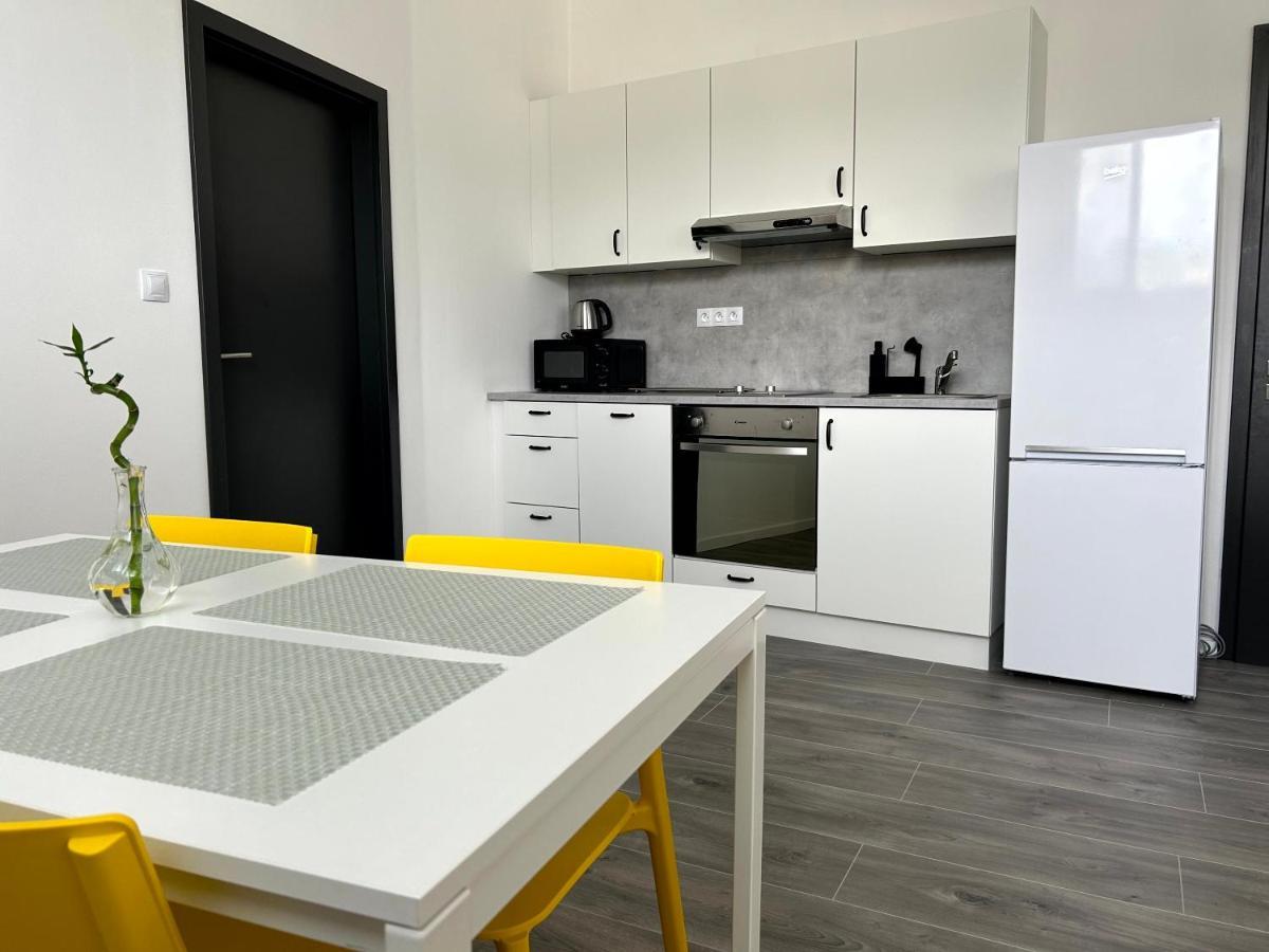 Breza House Apartments Zlin Exterior photo